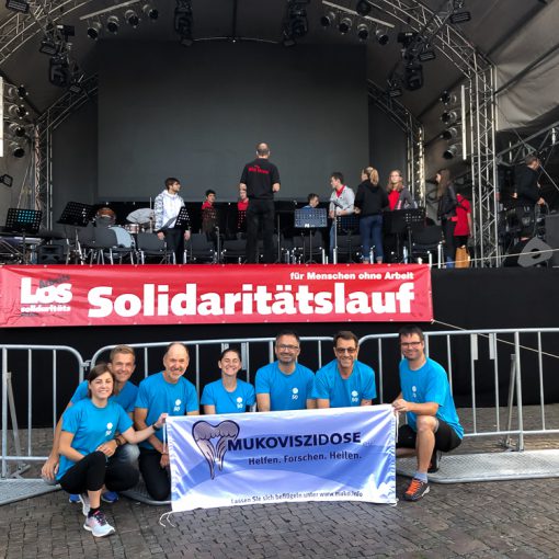 Vor der Bühne beim Solidaritätslauf Aachen 2018